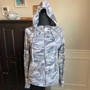 San Francisco City Lights Gray Camo Zip Up Hoodie Women’s Small